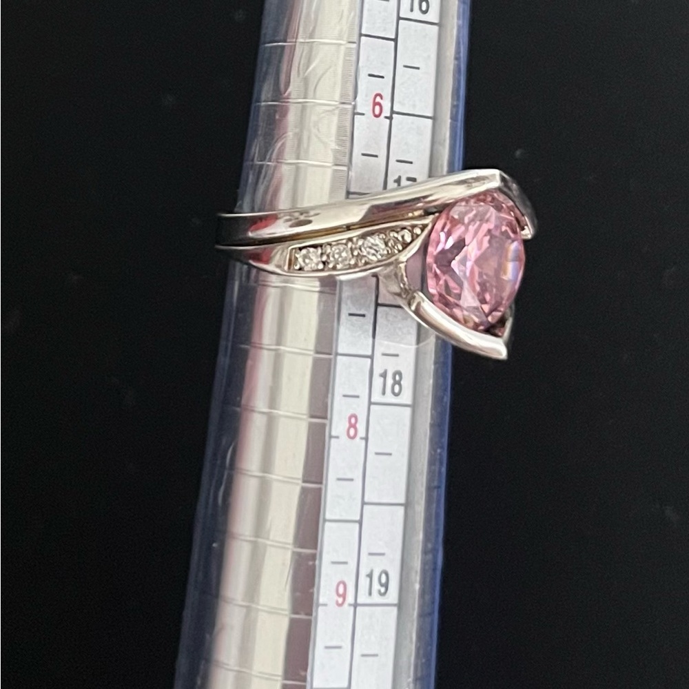 Pink Gemstone & Rhinestone Silver Ring - Picture 2 of 3